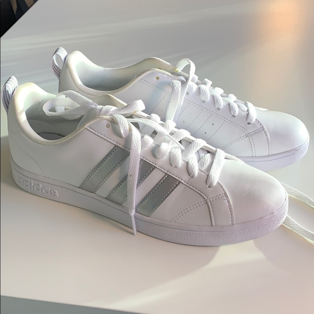 New Women’s Adidas Grand Court Sneakers Silver 8